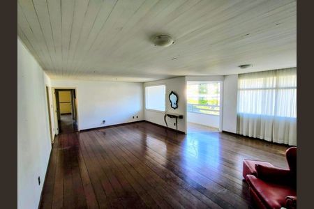 Apartamento à venda com 200m², 4 quartos e 2 vagas