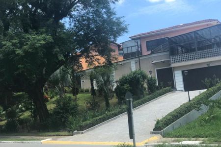 Casa à venda com 790m², 5 quartos e 6 vagas