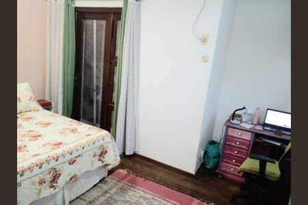 Casa à venda com 286m², 5 quartos e 3 vagas