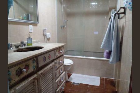 Casa à venda com 286m², 5 quartos e 3 vagas