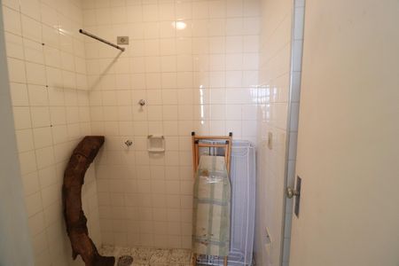 Apartamento para alugar com 130m², 3 quartos e 1 vagaBanheiro de serviço