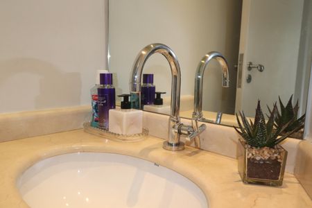 Apartamento à venda com 320m², 5 quartos e 4 vagasLavabo