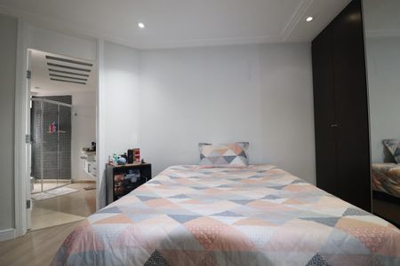 Apartamento à venda com 320m², 5 quartos e 4 vagas Suíte 3