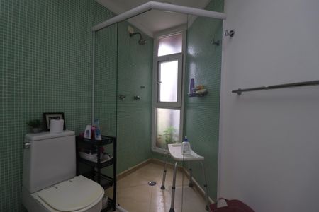 Apartamento à venda com 320m², 5 quartos e 4 vagasBanheiro Suíte 1