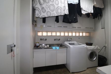 Apartamento à venda com 320m², 5 quartos e 4 vagasÁrea de Serviço