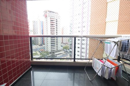 Apartamento à venda com 320m², 5 quartos e 4 vagasVaranda Suíte 2