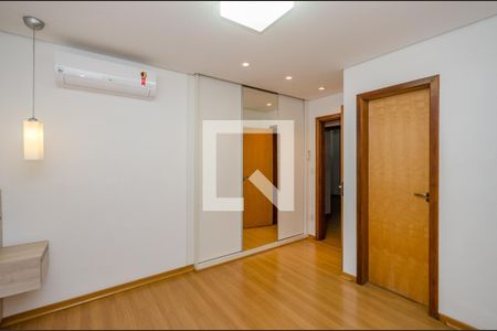 Apartamento à venda com 100m², 4 quartos e 3 vagas