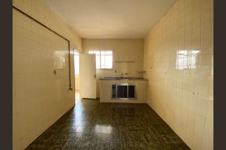 Apartamento à venda com 102m², 2 quartos e 1 vaga Apartamento à venda com 102m², 2 quartos e 1 vagaCozinha