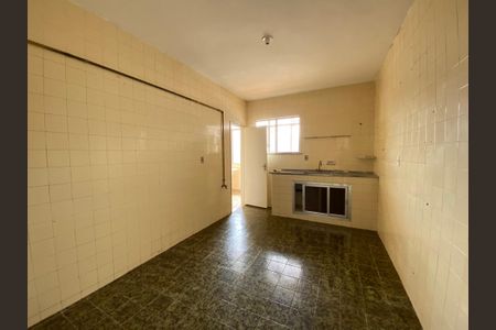 Apartamento à venda com 102m², 2 quartos e 1 vaga Apartamento à venda com 102m², 2 quartos e 1 vagaCozinha