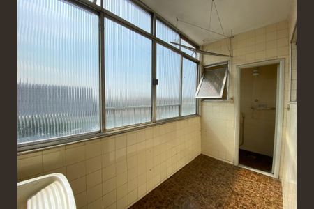 Apartamento à venda com 102m², 2 quartos e 1 vaga Apartamento à venda com 102m², 2 quartos e 1 vagaÁrea de Serviço