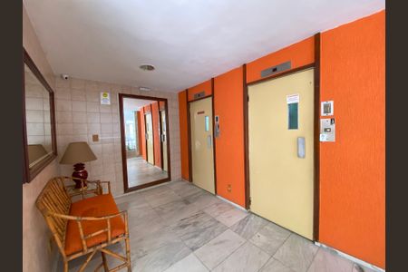 Apartamento à venda com 102m², 2 quartos e 1 vaga Apartamento à venda com 102m², 2 quartos e 1 vagaÁrea comum