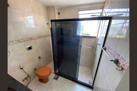 Apartamento à venda com 102m², 2 quartos e 1 vaga Apartamento à venda com 102m², 2 quartos e 1 vagaBanheiro