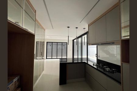 Casa de condomínio à venda com 300m², 5 quartos e 4 vagas Casa de condomínio à venda com 300m², 5 quartos e 4 vagasFoto 07