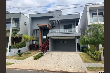 Casa de condomínio à venda com 300m², 5 quartos e 4 vagas Casa de condomínio à venda com 300m², 5 quartos e 4 vagasFoto 01
