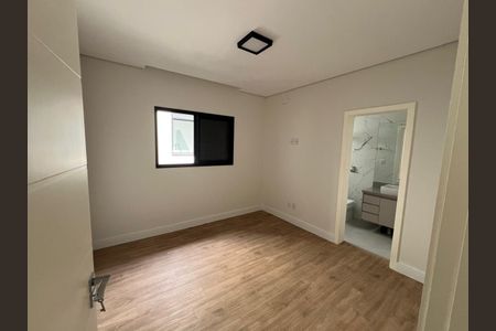 Casa de condomínio à venda com 300m², 5 quartos e 4 vagas Casa de condomínio à venda com 300m², 5 quartos e 4 vagasFoto 14