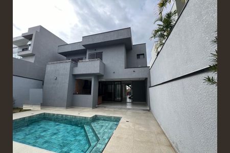 Casa de condomínio à venda com 300m², 5 quartos e 4 vagas Casa de condomínio à venda com 300m², 5 quartos e 4 vagasFoto 20