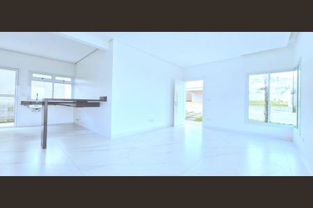 Casa de condomínio à venda com 122m², 3 quartos e 2 vagas Casa de condomínio à venda com 122m², 3 quartos e 2 vagasSala/Cozinha