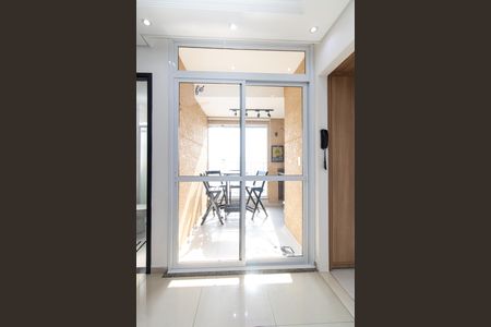 Apartamento à venda com 63m², 2 quartos e 1 vaga Apartamento à venda com 63m², 2 quartos e 1 vagaVaranda da Sala