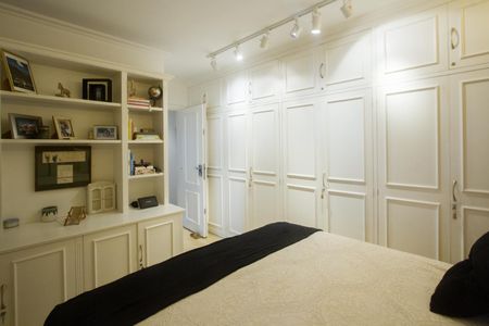 Apartamento para alugar com 125m², 3 quartos e 2 vagas Apartamento para alugar com 125m², 3 quartos e 2 vagasQuarto