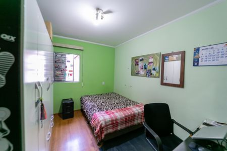 Casa à venda com 141m², 4 quartos e 2 vagasQuarto 2