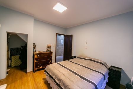 Casa à venda com 141m², 4 quartos e 2 vagasQuarto 3