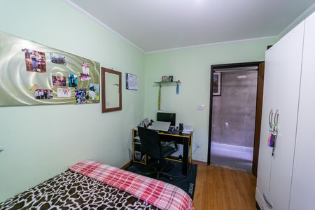 Casa à venda com 141m², 4 quartos e 2 vagasQuarto 2