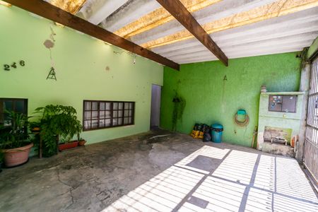 Casa à venda com 141m², 4 quartos e 2 vagasGaragem