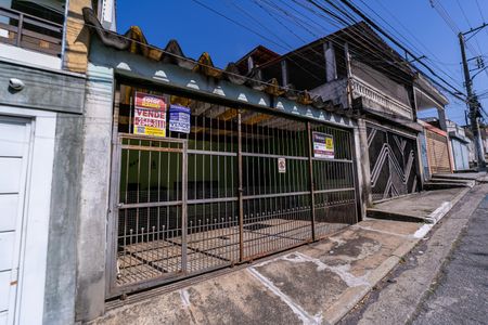 Casa à venda com 141m², 4 quartos e 2 vagasFachada