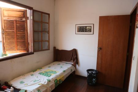 Casa à venda com 360m², 3 quartos e 5 vagasQuarto 2