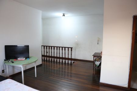 Casa à venda com 360m², 3 quartos e 5 vagasSala 2