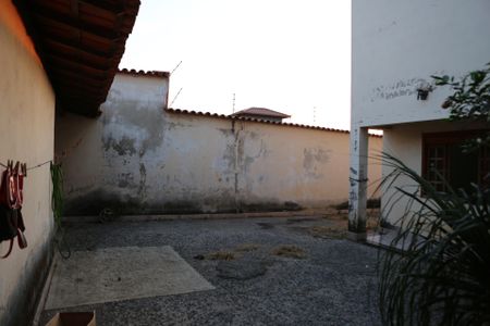 Casa à venda com 360m², 3 quartos e 5 vagasQuintal