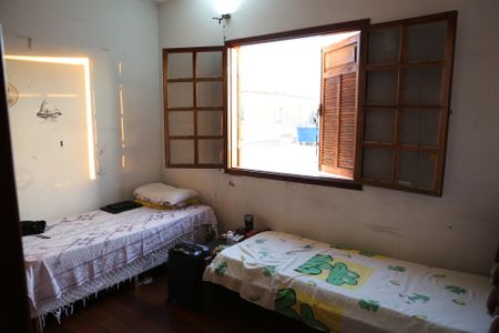 Casa à venda com 360m², 3 quartos e 5 vagasQuarto 2