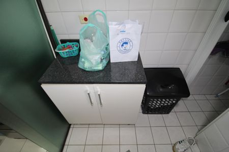 Apartamento à venda com 166m², 4 quartos e 4 vagasBanheiro de Serviço