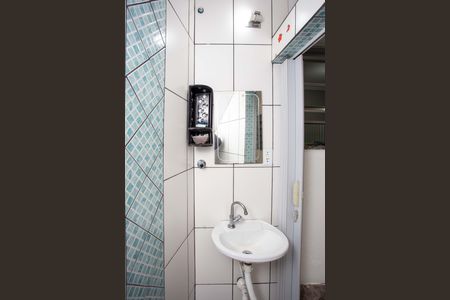 Casa à venda com 272m², 4 quartos e 3 vagasBanheiro de Serviço