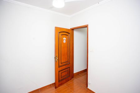 Casa à venda com 272m², 4 quartos e 3 vagasQuarto 2