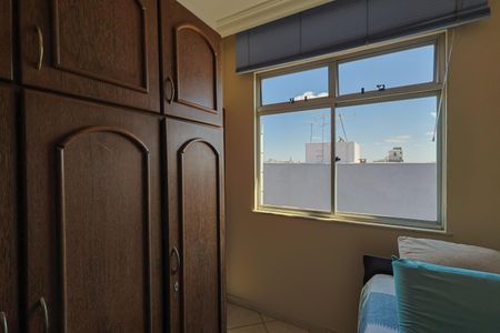 Apartamento à venda com 180m², 4 quartos e 4 vagasSuíte 2