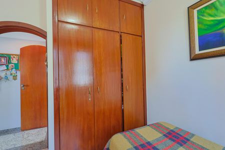 Apartamento à venda com 180m², 4 quartos e 4 vagasQuarto 1
