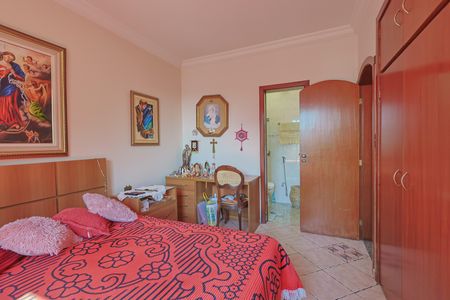 Apartamento à venda com 180m², 4 quartos e 4 vagasSuíte 1