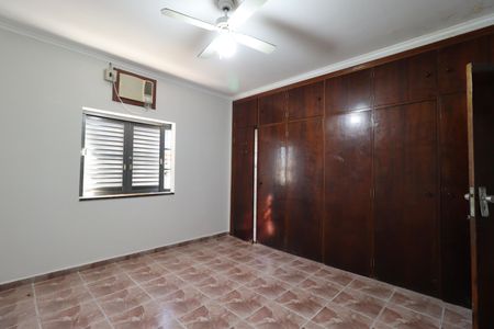 Casa para alugar com 241m², 6 quartos e 4 vagasSuíte
