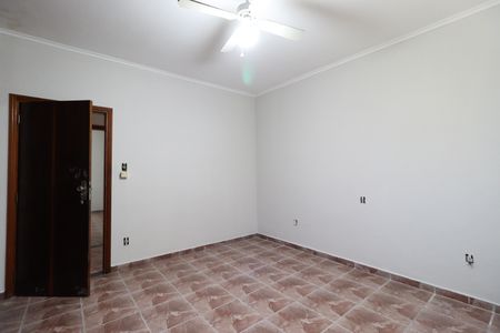 Casa para alugar com 241m², 6 quartos e 4 vagasSuíte