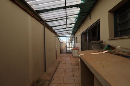 Casa para alugar com 241m², 6 quartos e 4 vagasÁrea de Serviço 2