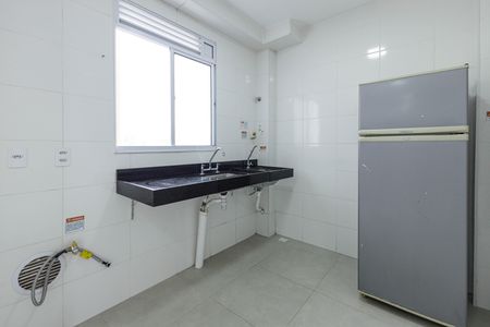 Apartamento para alugar com 40m², 2 quartos e 1 vaga Apartamento para alugar com 40m², 2 quartos e 1 vagaCozinha e Área de Serviço
