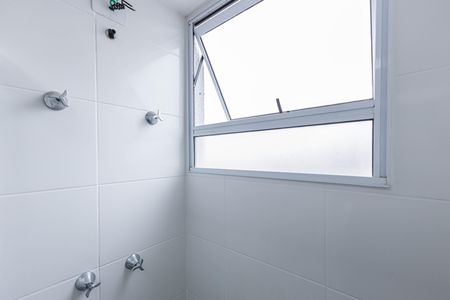 Apartamento para alugar com 40m², 2 quartos e 1 vaga Apartamento para alugar com 40m², 2 quartos e 1 vagaBanheiro Social