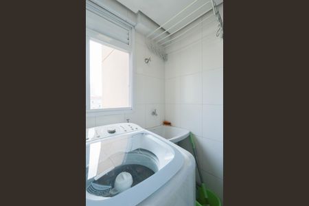 Apartamento à venda com 109m², 2 quartos e 2 vagasÁrea de serviço