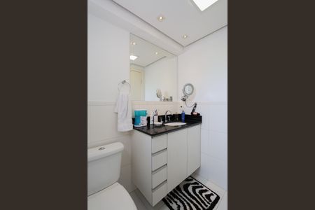 Apartamento à venda com 109m², 2 quartos e 2 vagasBanheiro da Suíte 1