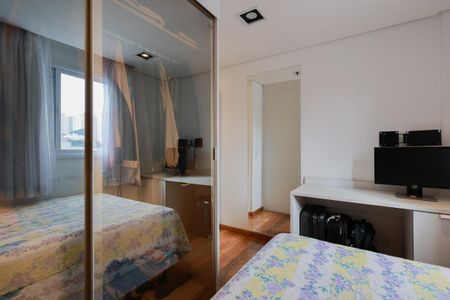 Apartamento à venda com 109m², 2 quartos e 2 vagasSuíte 2