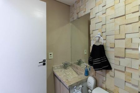 Apartamento à venda com 56m², 2 quartos e 1 vaga Apartamento à venda com 56m², 2 quartos e 1 vagaBanheiro