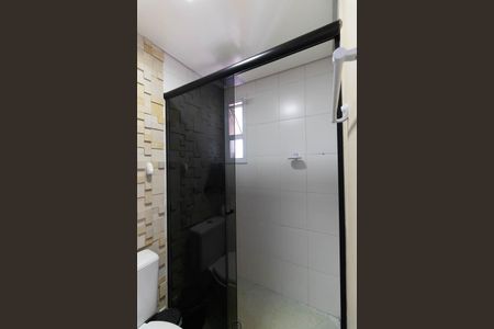 Apartamento à venda com 56m², 2 quartos e 1 vaga Apartamento à venda com 56m², 2 quartos e 1 vagaBanheiro