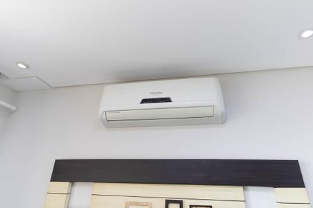 Apartamento à venda com 56m², 2 quartos e 1 vaga Apartamento à venda com 56m², 2 quartos e 1 vagaSala