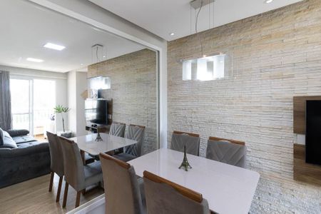 Apartamento à venda com 56m², 2 quartos e 1 vaga Apartamento à venda com 56m², 2 quartos e 1 vagaSala